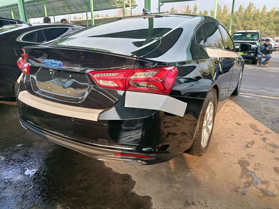 Malibu 2 xl srochni sotiladi