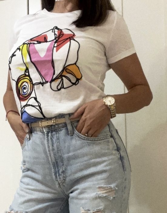 Тениски различни цветове