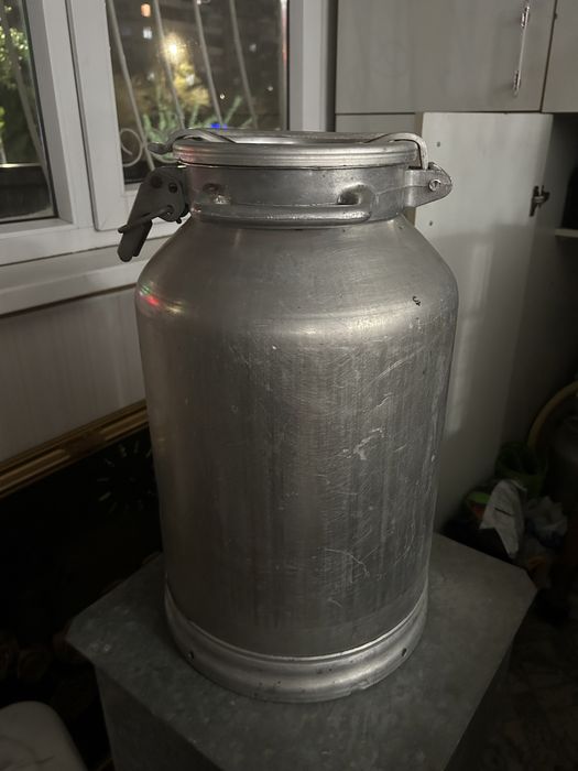 Продам алюминиеву флягу.,
