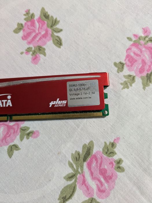bucăți memorii AData DDR2-1066+