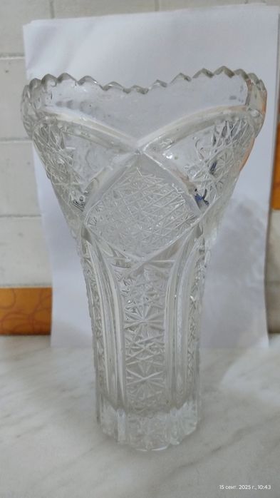 Продам вазу хрусталь