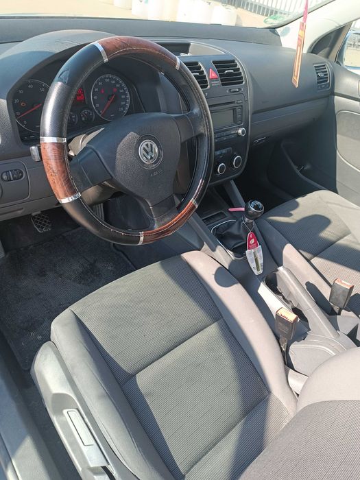 Vânzări autoturisme