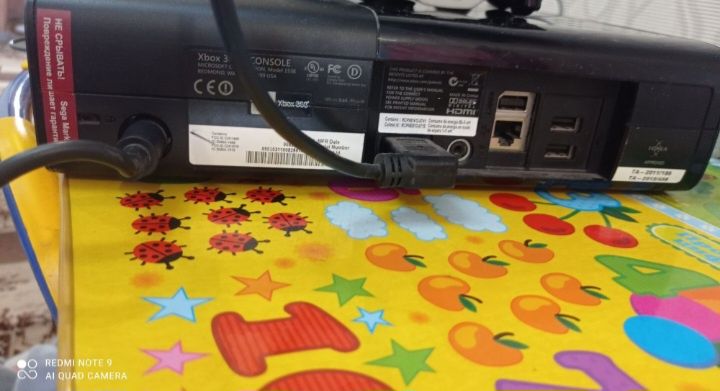 Продается хbox360. Диски с играми 80шт.