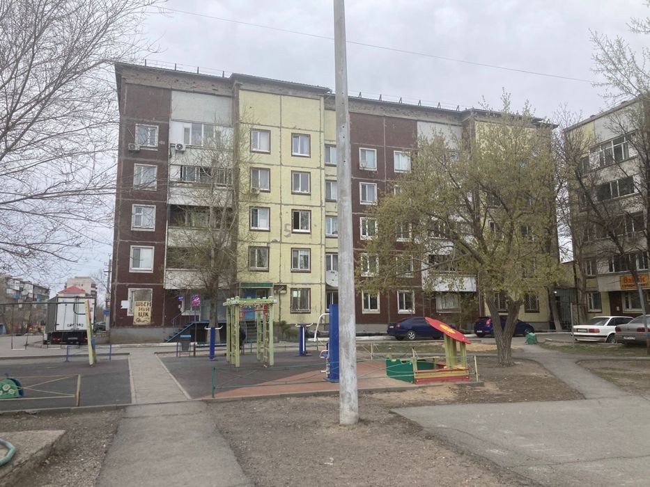 Продам 2-комн квартиру Машхур-Жусупа 151А (рядом магазин Бахыт)