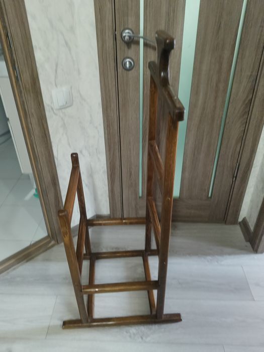 Продам напольный вешалка