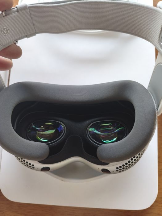 apple vision pro очки дополненной реальности