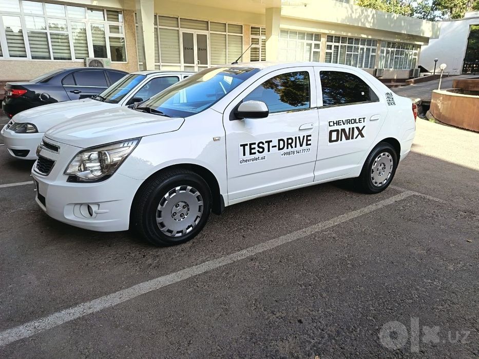 Брендирования автомобиля магнитными наклейками