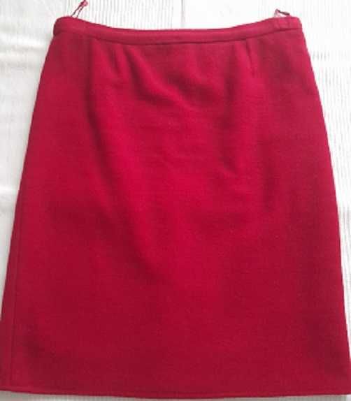 Fusta de stofa rosie marimea  L
