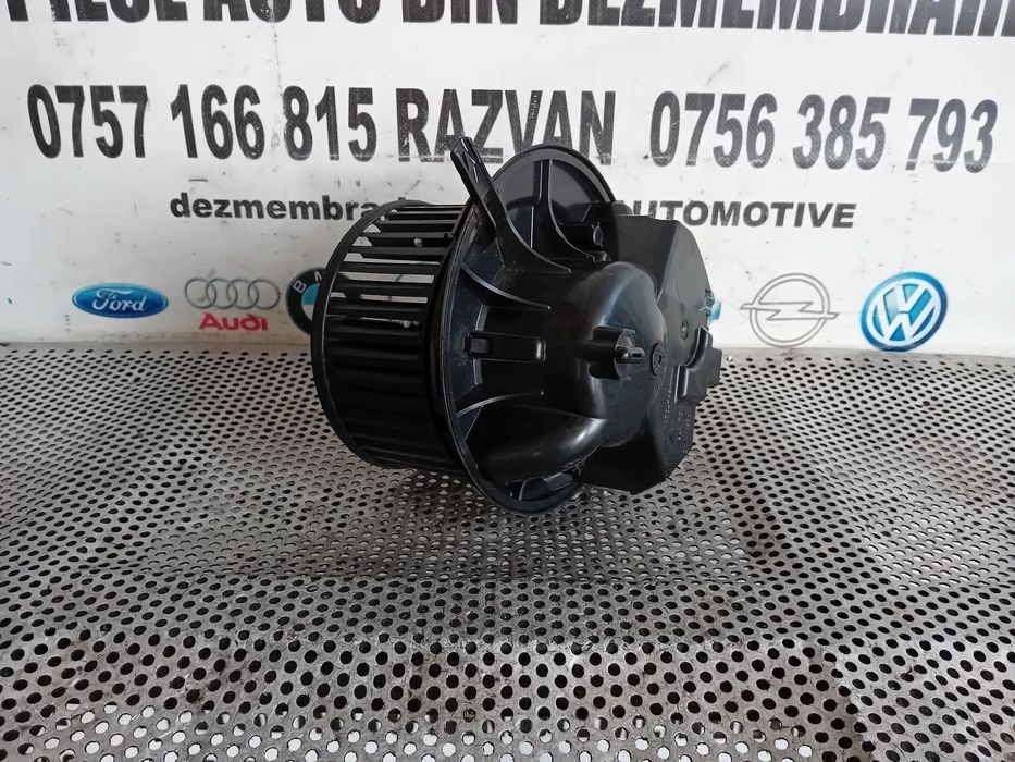 Aeroterma Bord Ventilator Habitaclu Vw Passat B6 2005-2010 Model Climatronic