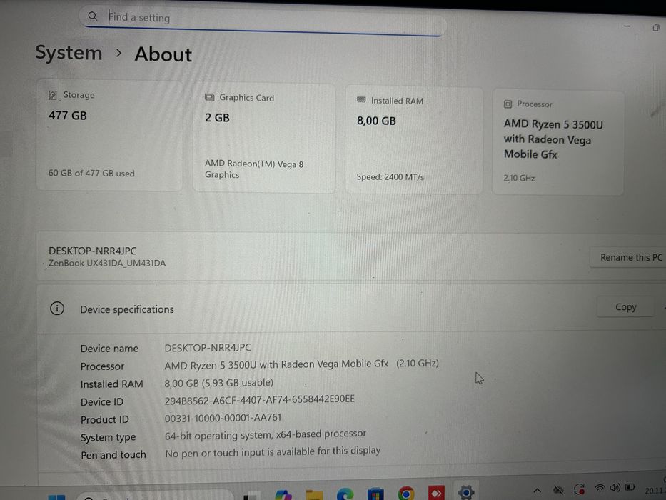 Laptop Asus ZenBooK Harman/ Kardon