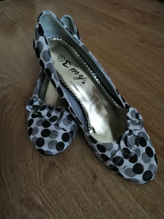 Дамски обувки от текстил 37 номер