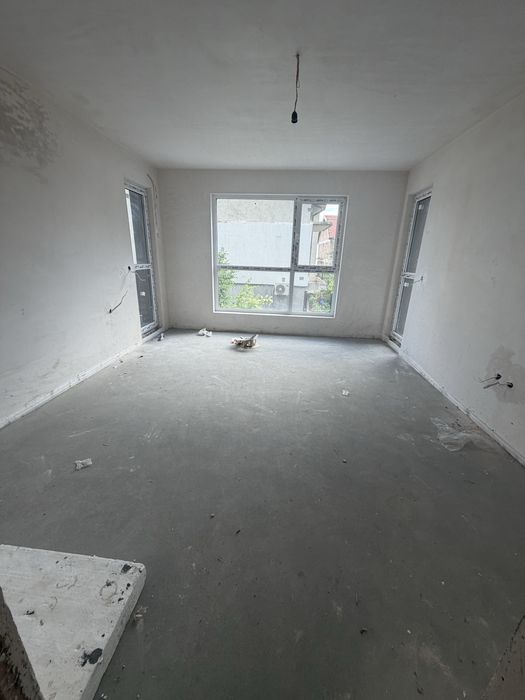 Тристаен апартамент за продажба гр.Варна кв.Виница