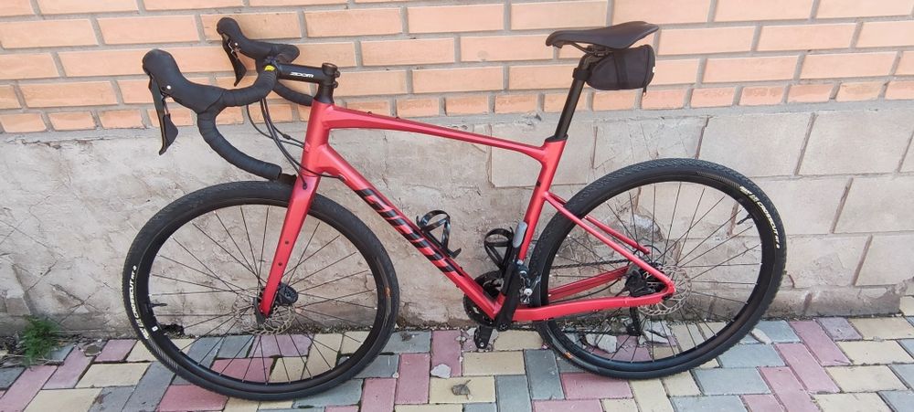 Гревел Giant Revolt 1,