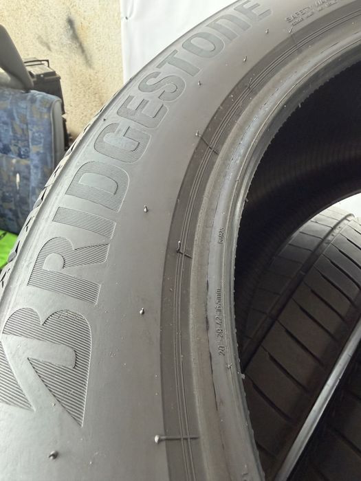 285/45/20 Bridgestone 4бр дот23
