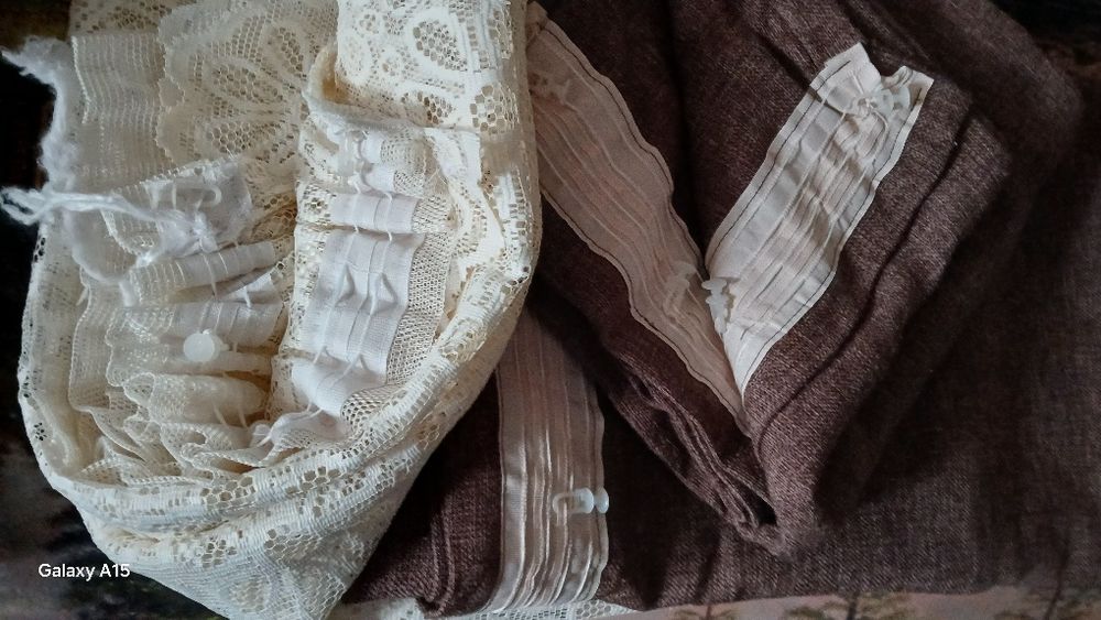 Продам тюли для окон 2шт и шторф с кружевн тюлями для!кухни