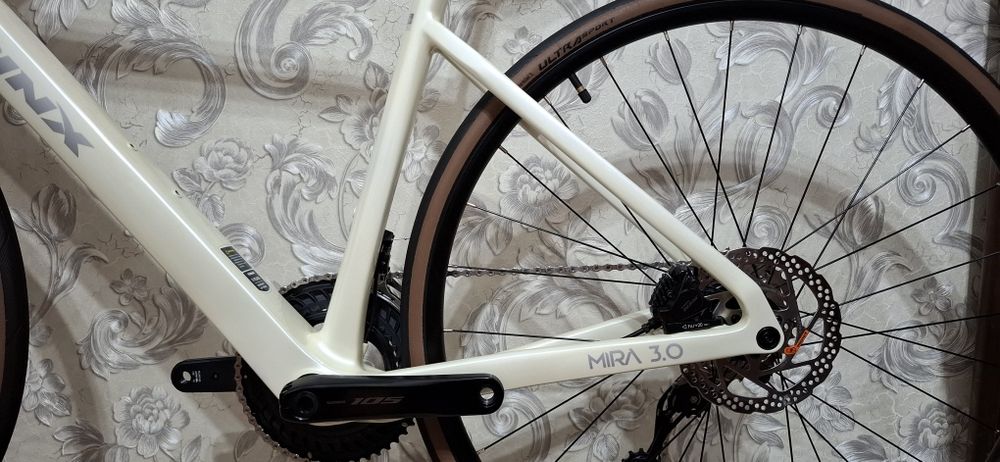 Велосипед Trinx Mira 3.0 Carbon