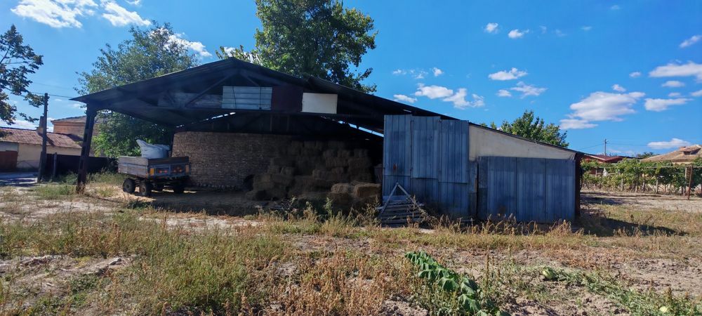 Метална конструкция навес хале