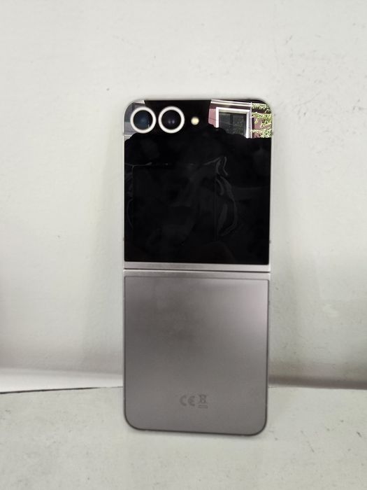 Samsung Galaxy Z Flip 6 256GB