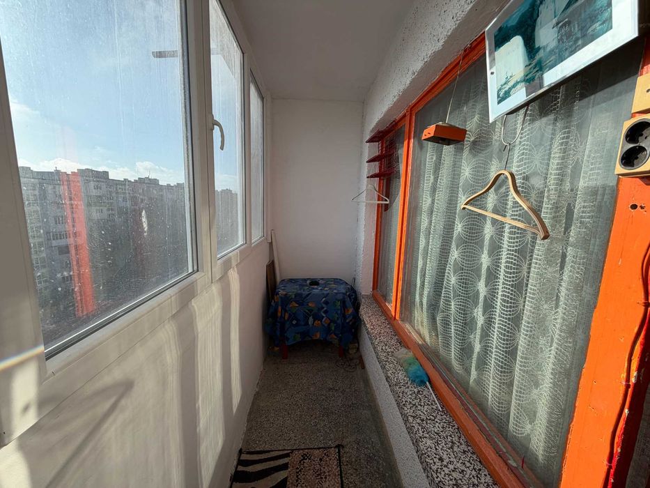 Продава се Тристаен апартамент в Варна, Левски - 68 кв.м за 1050 €/кв.м - Снимка #16