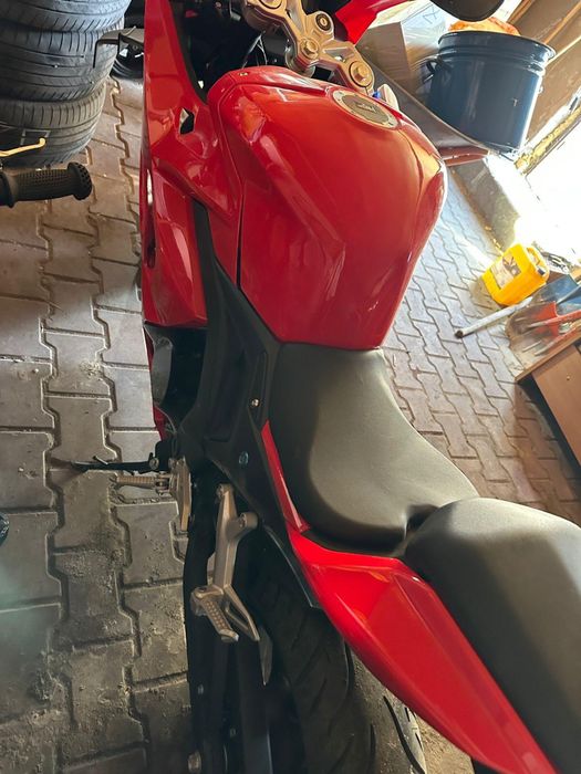 Мотоцикл под дукати электробайк