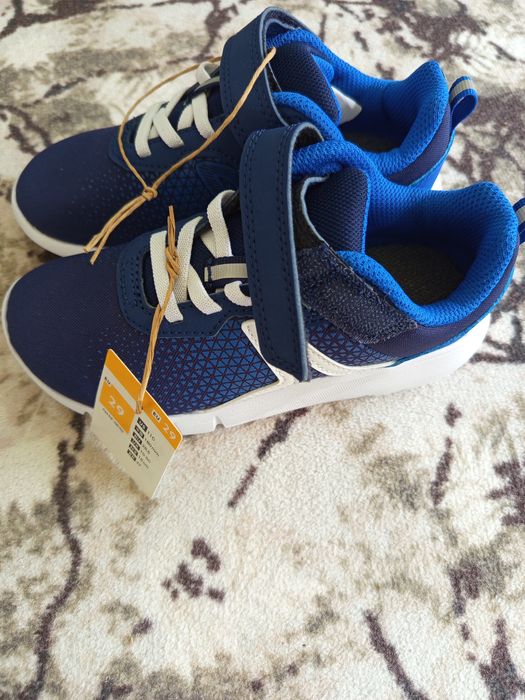 НОВИ Детски маратонки Номер 29