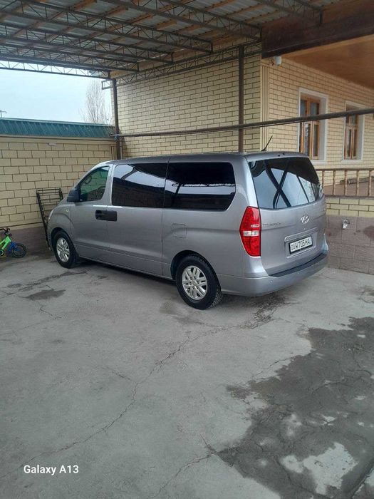 Hundai Starix (Хюндай Старикс)