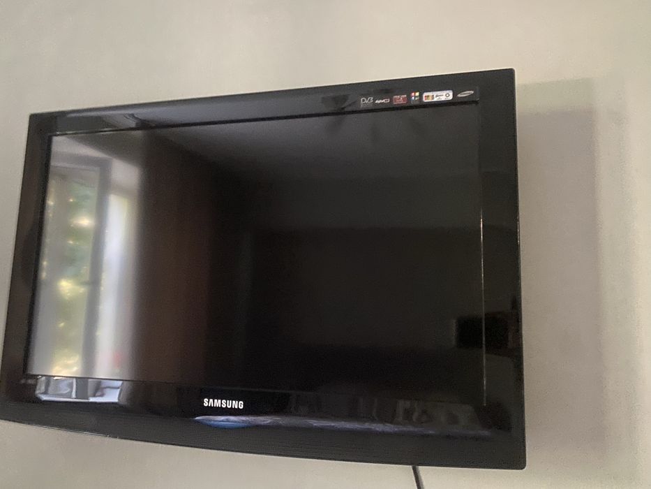 Продам телевизор Samsung