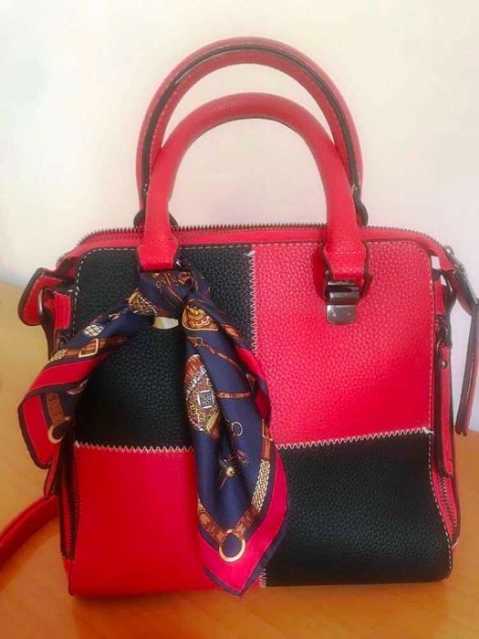 Дамска шикозна кожена чанта нова