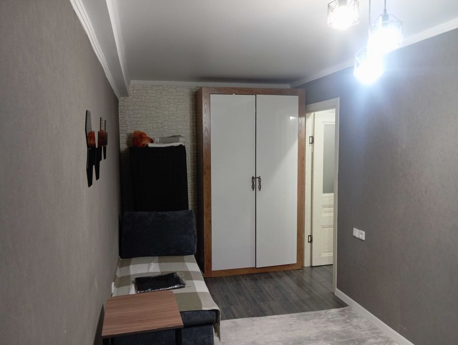 Продам 3-х комнатную на КШТ