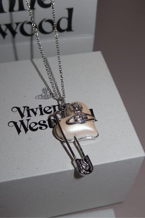 Vivienne Westwood гердан