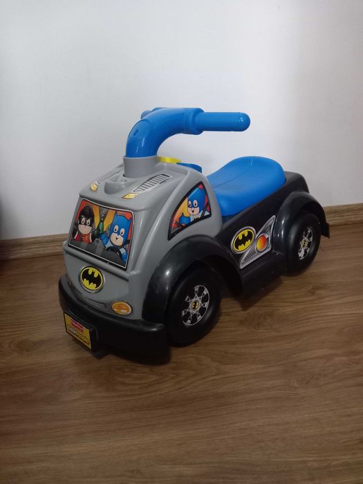 Masinuta de impins Fisher Price