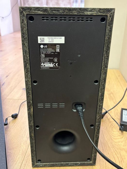 Саундбар LG SL5Y