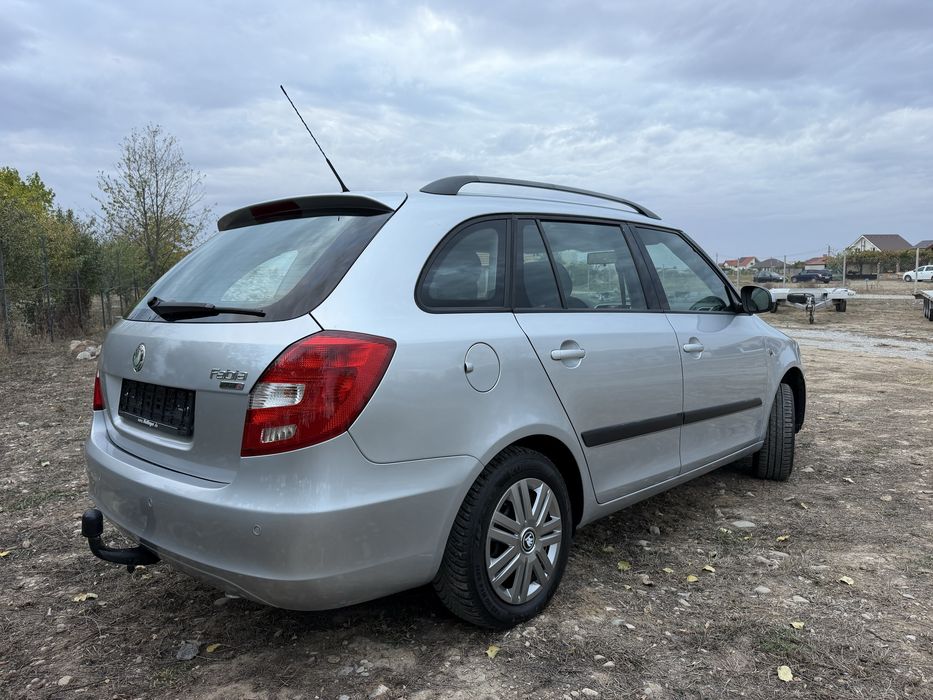 SKODA Fabia 2009 — imagine 4