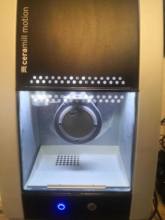 CAD CAM Ceramill Motion Masina frezat Amann Girrbach