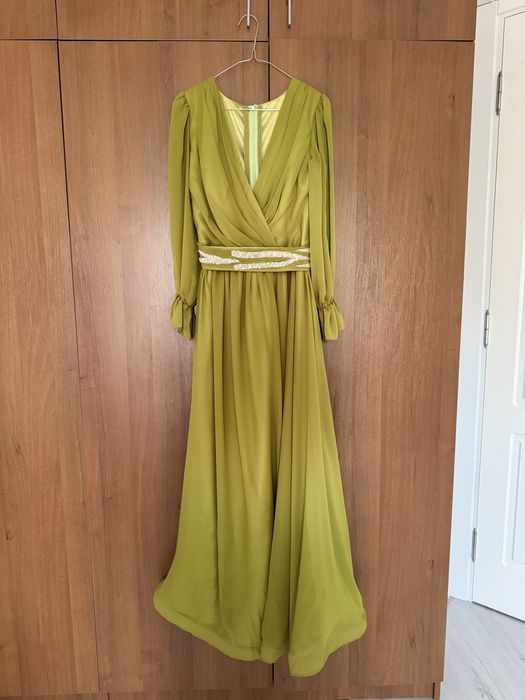 Rochie de ocazie elegantă – realizată pe comandă, mărimea M