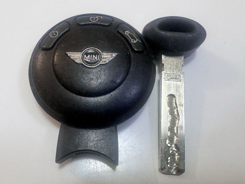 Смарт ключ за Mini Cooper оригинален  2007-2014г