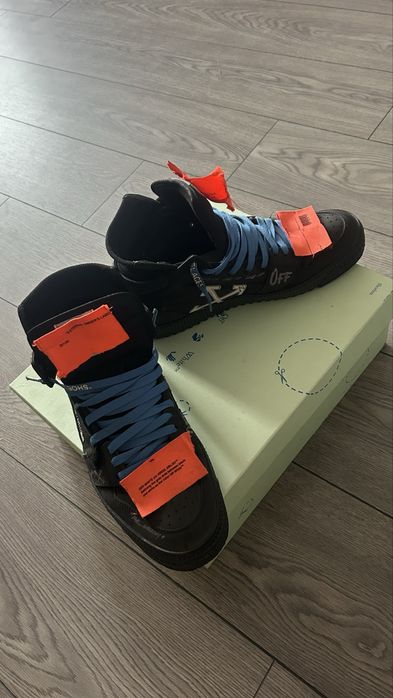 Off White Court 3.0 43
