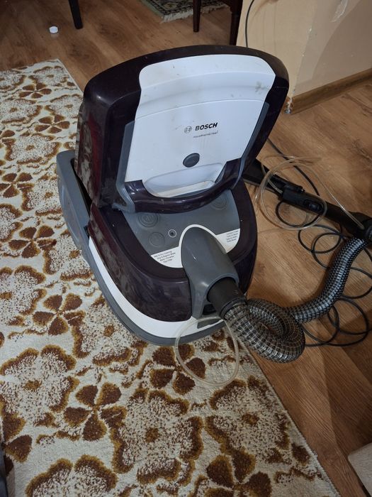 Aspirator cu spalare Bosch