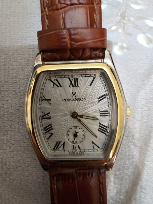 Срочно продам часы оригиналь Made in KOREA