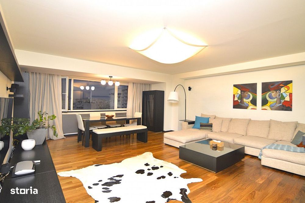 Inchiriere Apartament Superb De 3 Camere, Suprafata 100 Mp, Unirii –