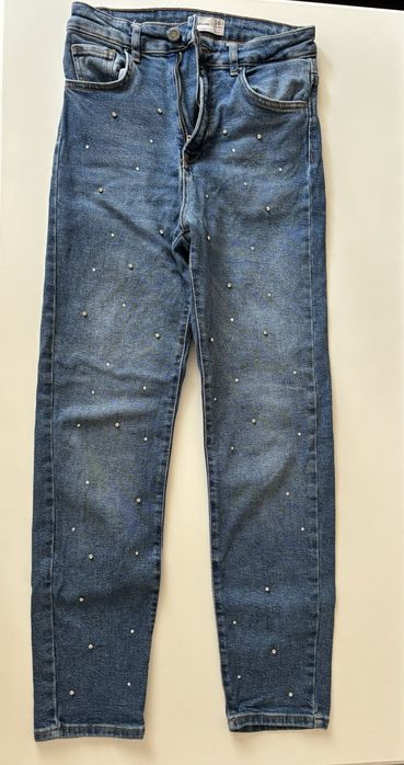 Дънки Bershka с камъчета