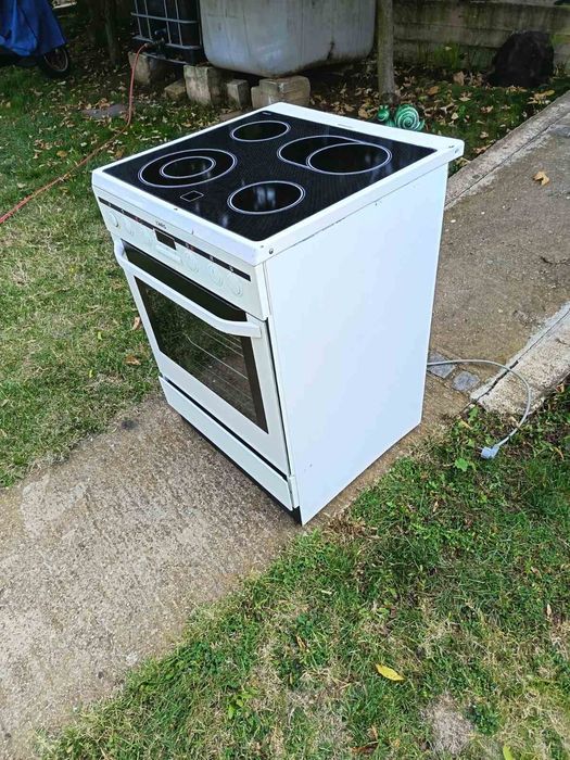 Свободно стояща печка АЕГ