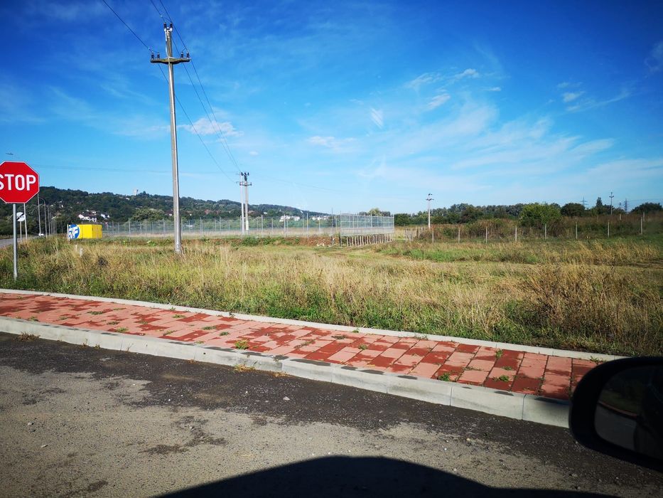 Parcela teren 5 ari Suceava Central