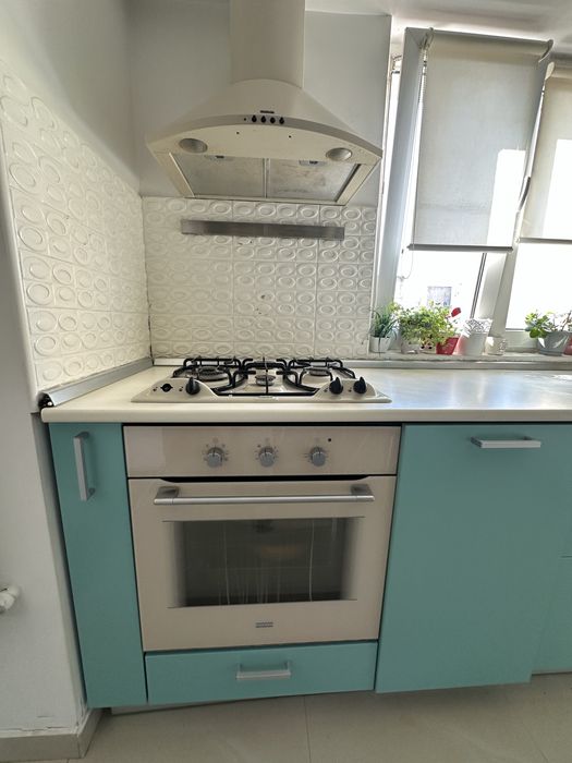 Mobila MDF infoliat + electrocasnice Franke separat