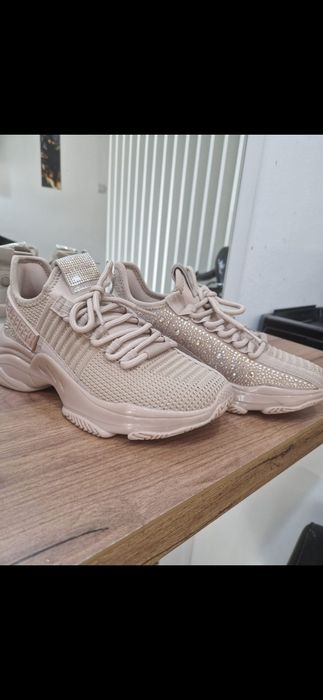 Sneakers  Steve Madden