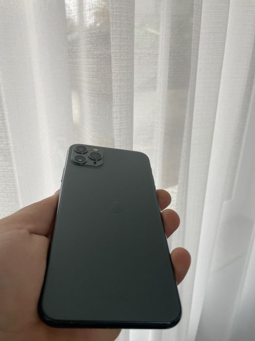 Iphone 11 pro max super intretinut