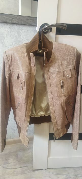 Куртка кожаная женская