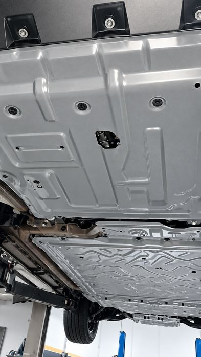 Leopard 7 Защита днища 3+мм из 7 элементов