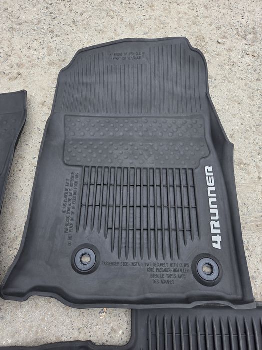 Оригинальные коврики (OEM) для Toyota 4Runner (2014+)