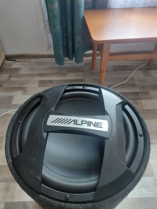 Subwoofer Alpine